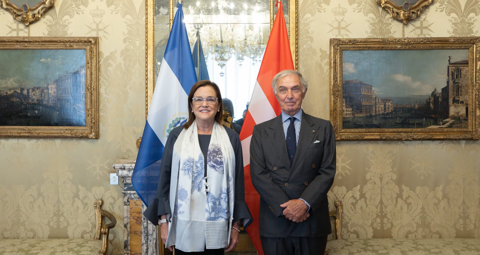 La ministra de Asuntos Exteriores de El Salvador recibida por el Gran Canciller de la Orden de Malta